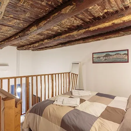 La Calmezza Mini Al Centro Storico Apartment