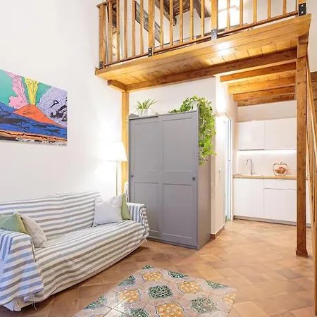 La Calmezza Mini Al Centro Storico Apartment