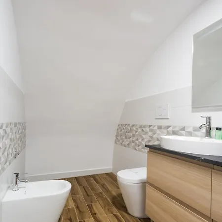 Covino House By Dimorra *