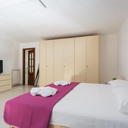 Covino House By Dimorra Apartment