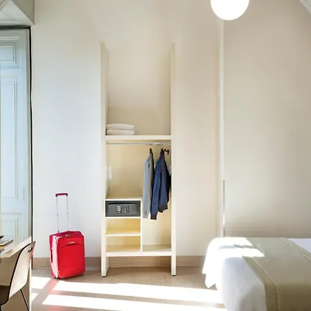 B&B Hotel Napoli 3*