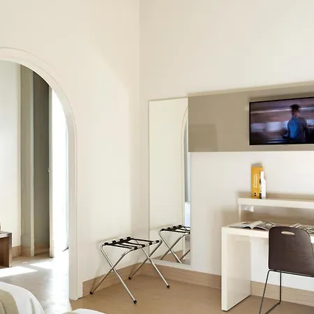B&B Hotel Napoli 3* Nápoles