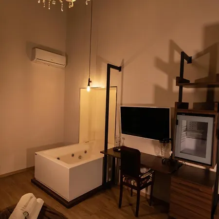 Bed & Breakfast Duomo Luxury Neapel