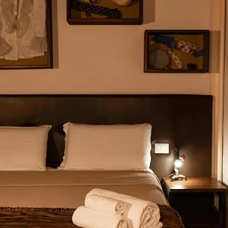 Bed & Breakfast Duomo Luxury Neapel