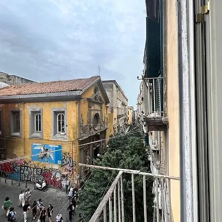 Museo&dante 130mq Con Vista Port'alba Naples