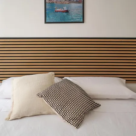 Cozy Core Naples