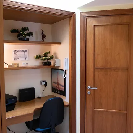 House Sabina Apartment *