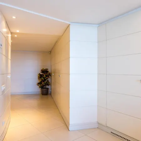 Blu Breeze On Seafront With Parking By Napoliapartments Apartman