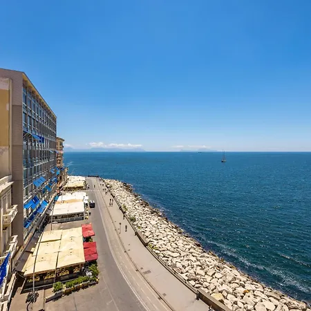 Apartman Blu Breeze On Seafront With Parking By Napoliapartments Nápoly