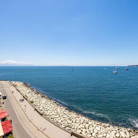 Blu Breeze On Seafront With Parking By Napoliapartments Nápoly