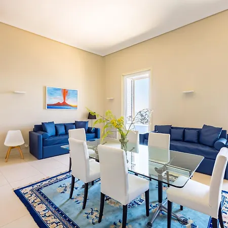 Blu Breeze On Seafront With Parking By Napoliapartments Apartman Nápoly