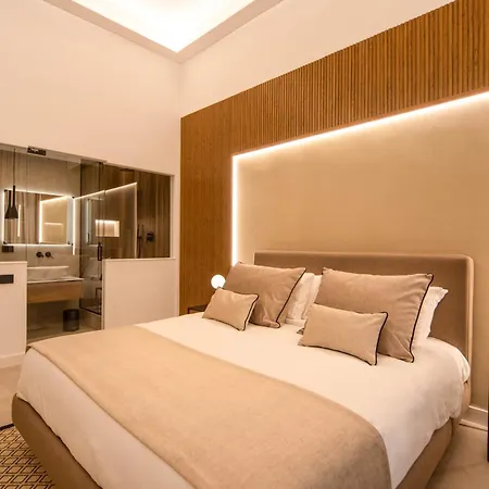Hotel Mamalu - And