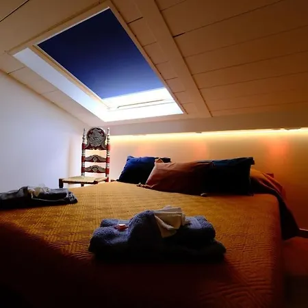 Ibis Redibis Naples