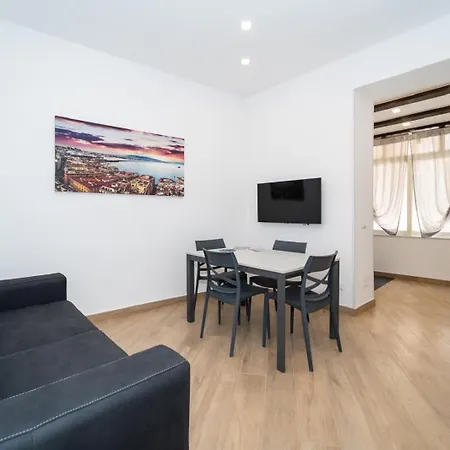 La Casa Di Nonna Apartment *