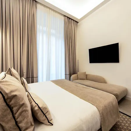 Hotel Mamalu - And