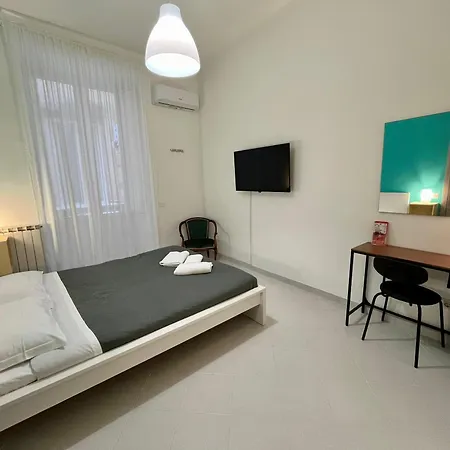 Pop Santa Chiara Bed and breakfast Nápoles