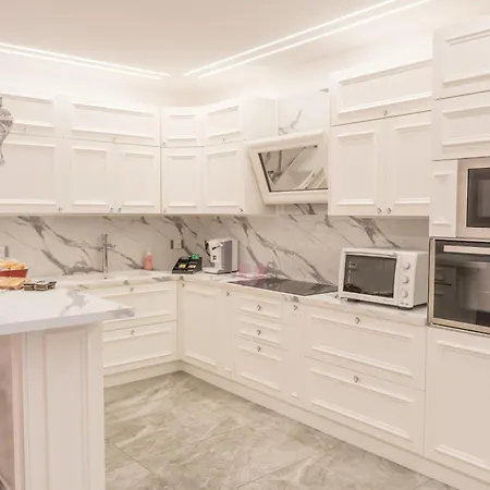 D'elite Chiaia Naples