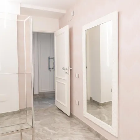 Appartement D'elite Chiaia Naples