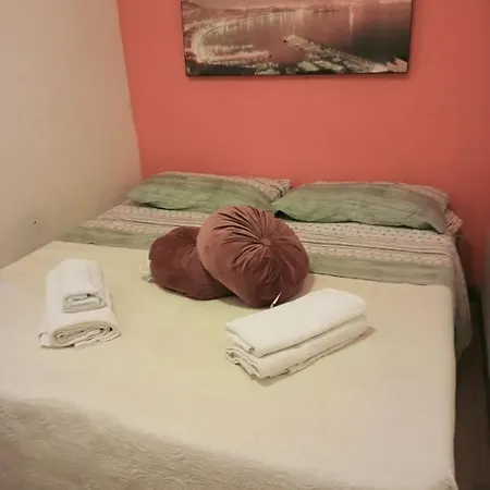 Pedra House Apartment *