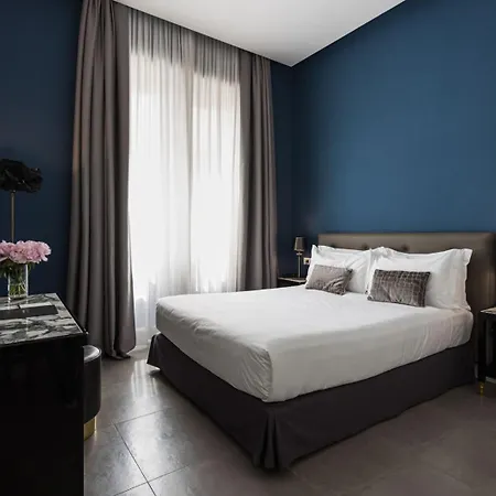 Boutique Metro 900 Hotel