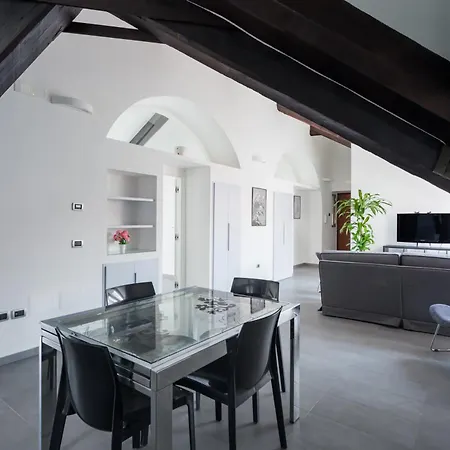 Appartamento Duomo Loft In The Centre By Dimorra Napoli