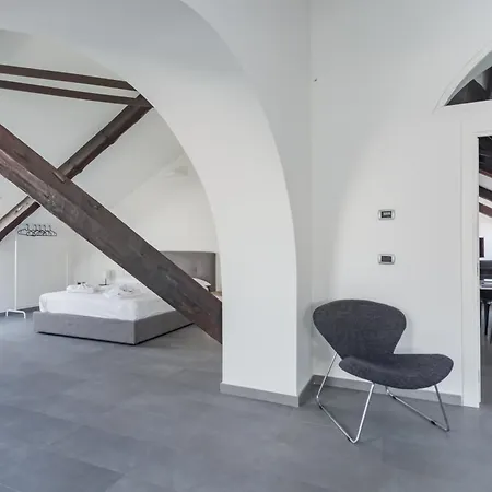 Duomo Loft In The Centre By Dimorra Napoli