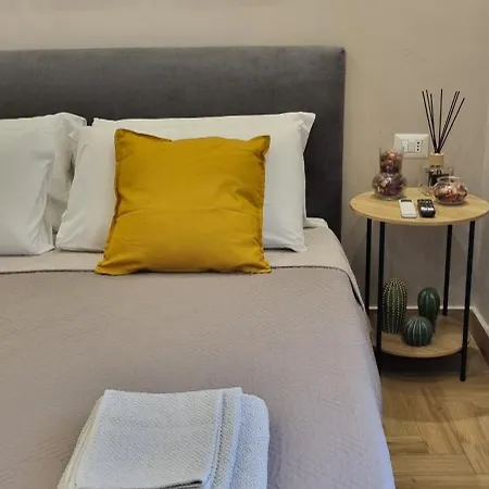 Masaniello Apartment *