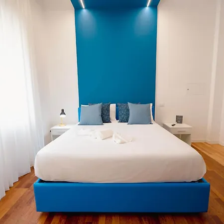 Interno 5 Napoli
