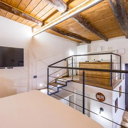 Appartement Industrial Ground Floor Studio By Wonderful Italy Napels
