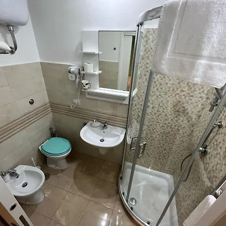 Guest house F.rooms