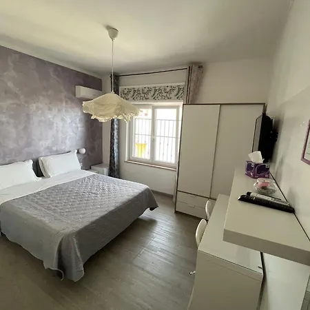 Guest house F.rooms Naples