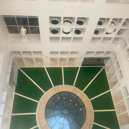 Apartment Casa Tiare, The Heart Of Piazza Plebiscito Naples