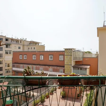 Appartamento Riviera Di Chiaia 207 *