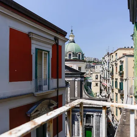 Via Tommaso Caravita 6