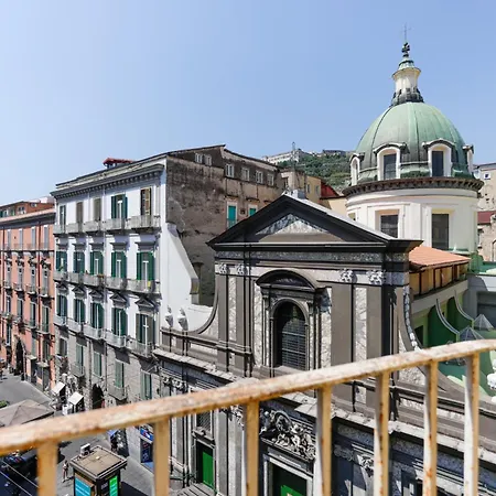 Appartamento Via Tommaso Caravita 6 Napoli