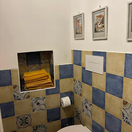 Zuccarella 