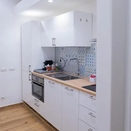 Apartamento Colibri A Piazza Dante Nápoles