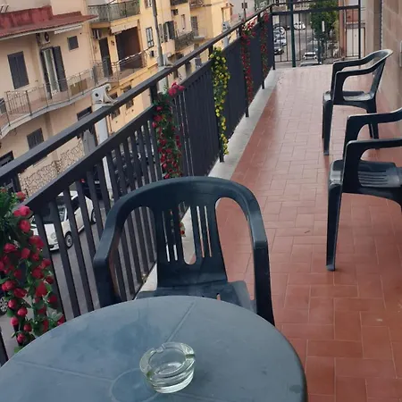 Stadio - 3 Bedrooms - 2 Bathrooms - Free Park Apartment *