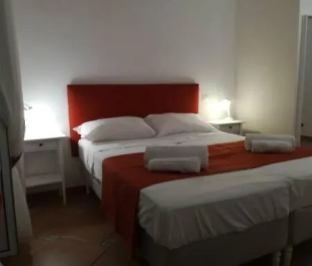 Panzió Neapolis Port Nápoly