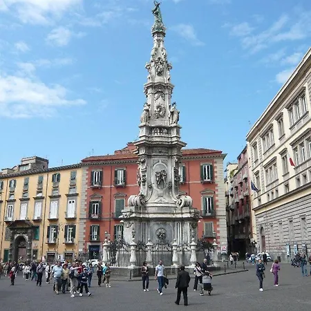 Salvatore Tommasi 43 Centro Storico Apartment