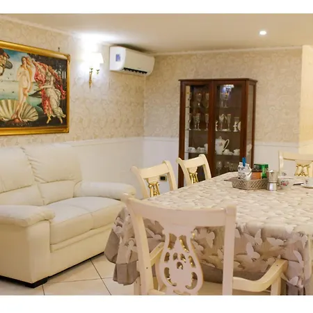 Lux & Comfort Apartment Naples