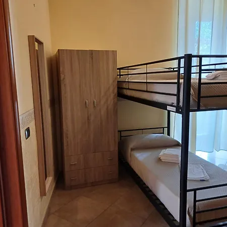 Town Hostel Naples