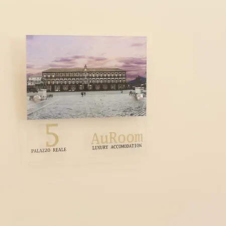 Auroom Naples
