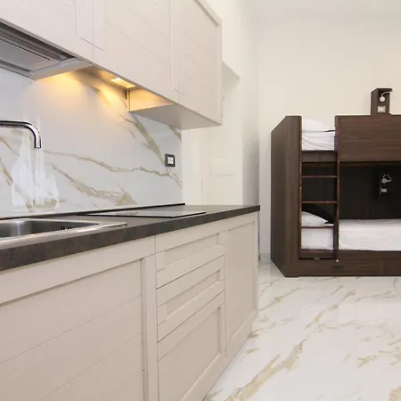 Auroom Naples