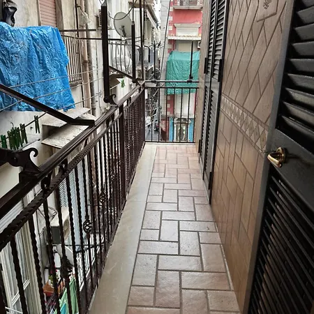 Homestay La Dimora Di Partenope Naples