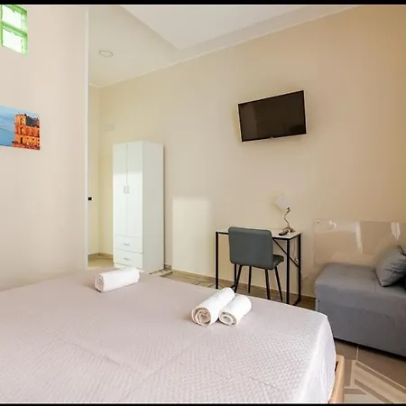 Centro Bed & Breakfast