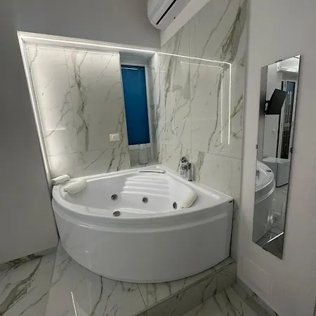 Emerald Guest house *