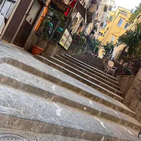 Apartment Street Chiaia *