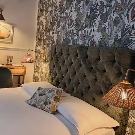 Domus Sirena Guest house *
