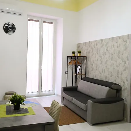 Holiday home Victry's Chiaia Naples
